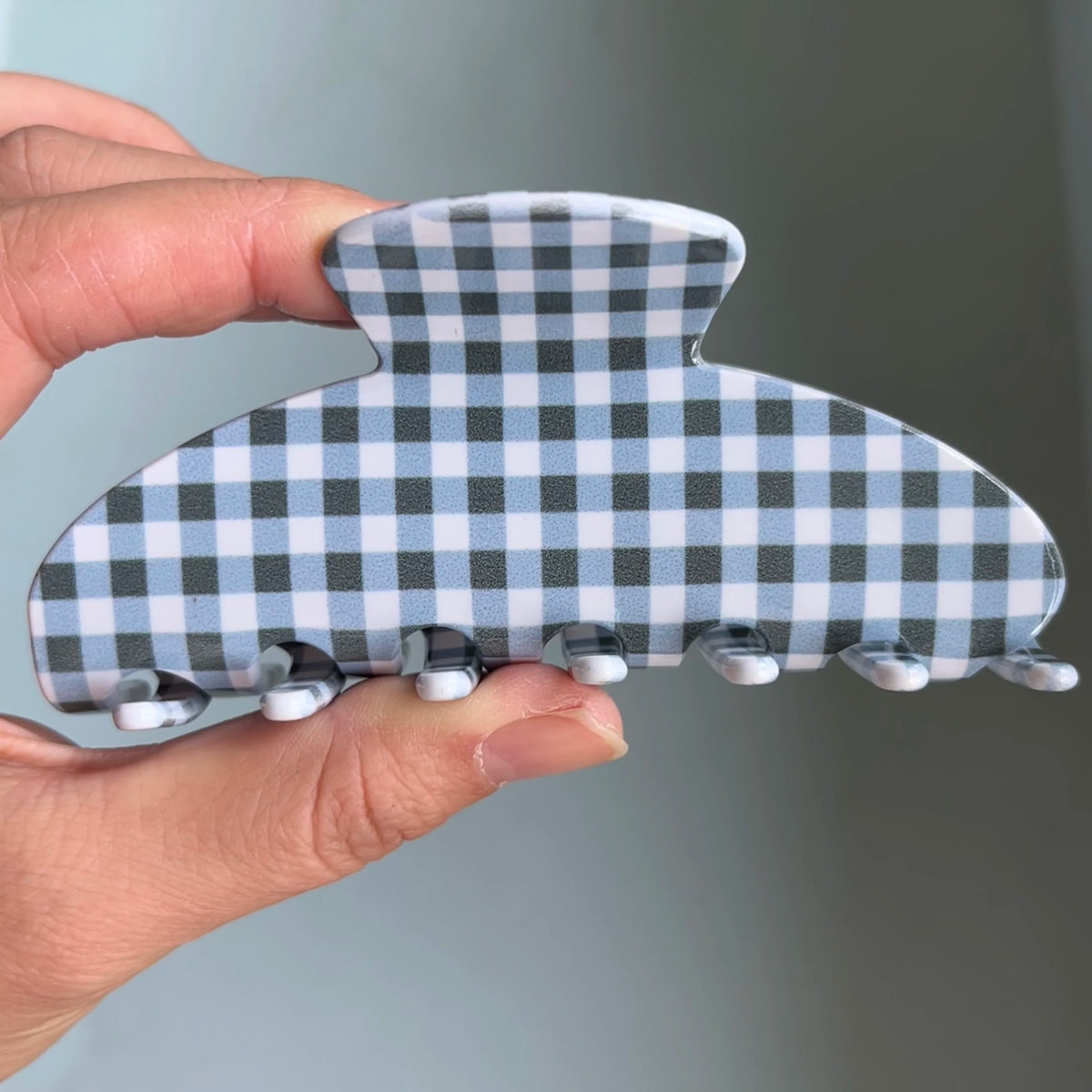 Fashion Large Hair Claw Clips for Women Girls Retro Checkered Polka Dot Strong Hold Non-slip Hair Accessories for Everyday Wear