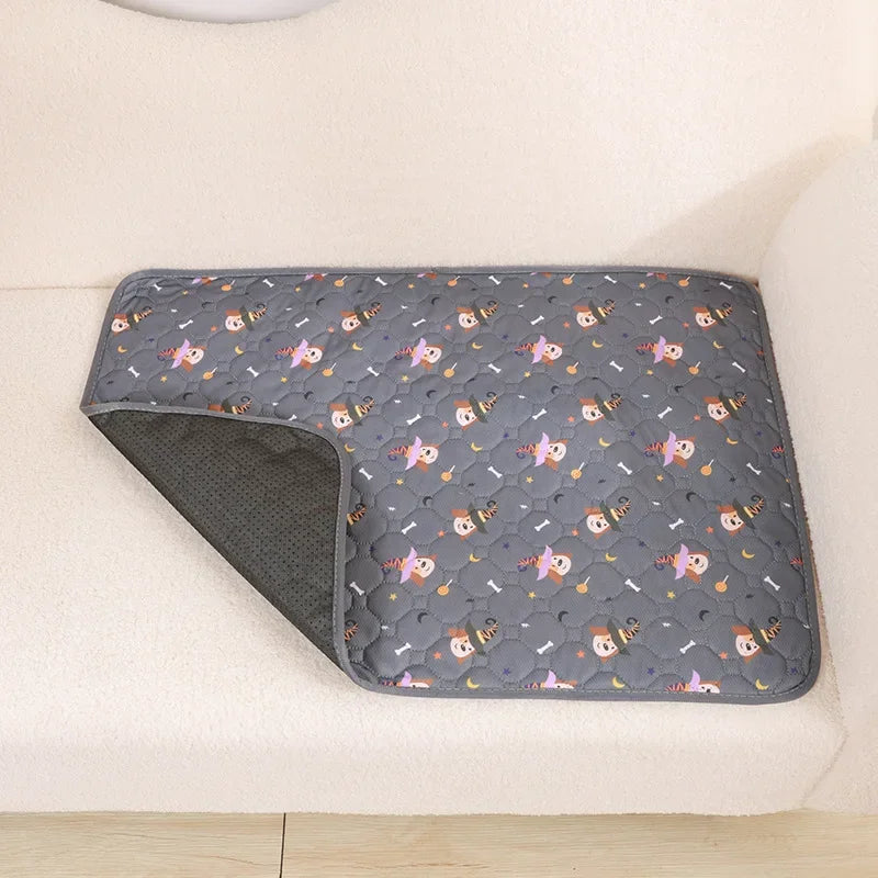 Reusable Dog Pee Pad Blanket Absorbent Diaper Washable Puppy Training Pad Pet Bed Urine Mat for Pet Car Seat Cover Pet Bed New - Curl and Collar