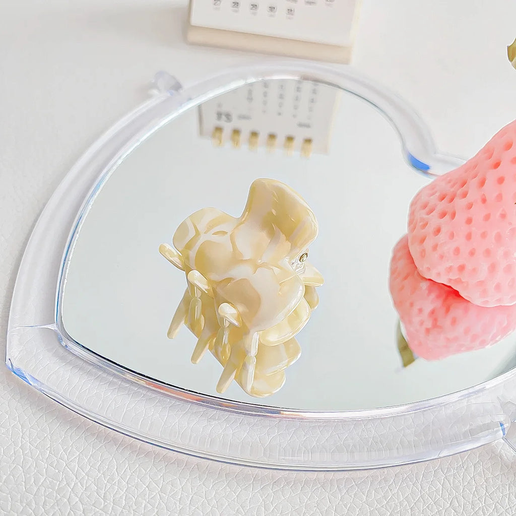 2026 New Korean style hair claw clip Fairy hair clips Mini Delicate hair claw Pretty hairclip Accessories for women - Curl and Collar