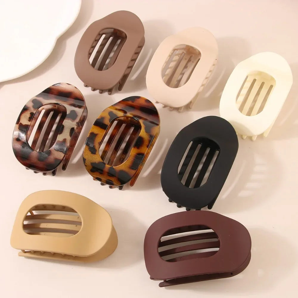 Fashion Oval Hair Claw Clip for Women New Design Leopard Matte Curved Flat Styling Barrettes Acrylic Lying Down Hair Accessories - Curl and Collar