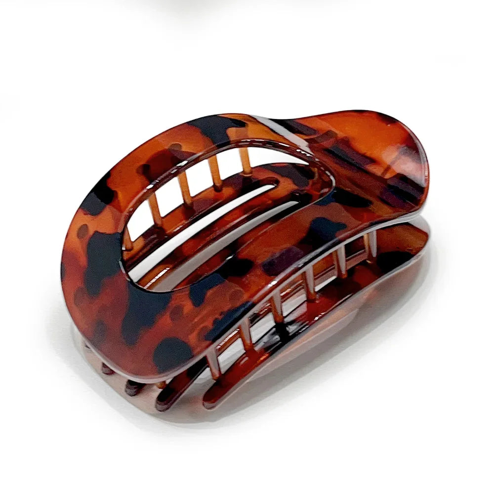 Fashion Oval Hair Claw Clip for Women New Design Leopard Matte Curved Flat Styling Barrettes Acrylic Lying Down Hair Accessories - Curl and Collar