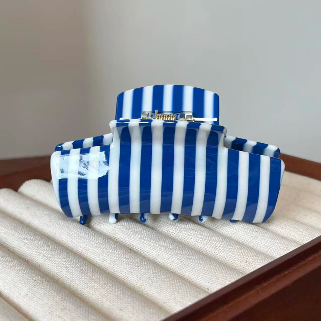 Fashion Large Hair Claw Clips for Women Girls Retro Checkered Polka Dot Strong Hold Non-slip Hair Accessories for Everyday Wear